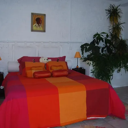 Bed & Breakfast Clos De Royaucourt